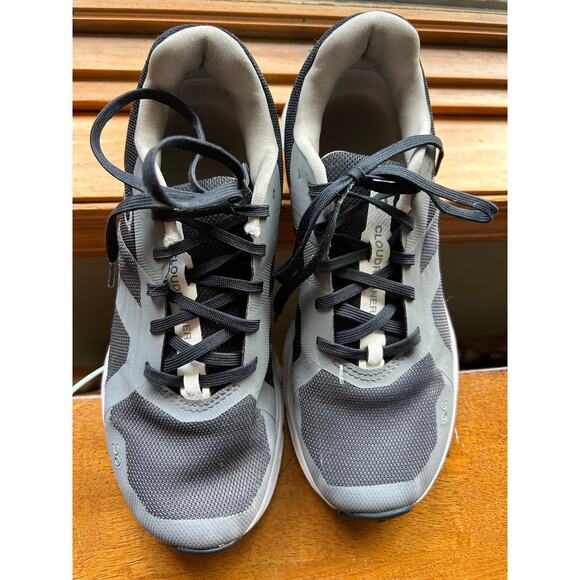On Running Cloudrunner Black Gray Running Shoes Sneakers Womens 7.5 - Picture 2 of 9